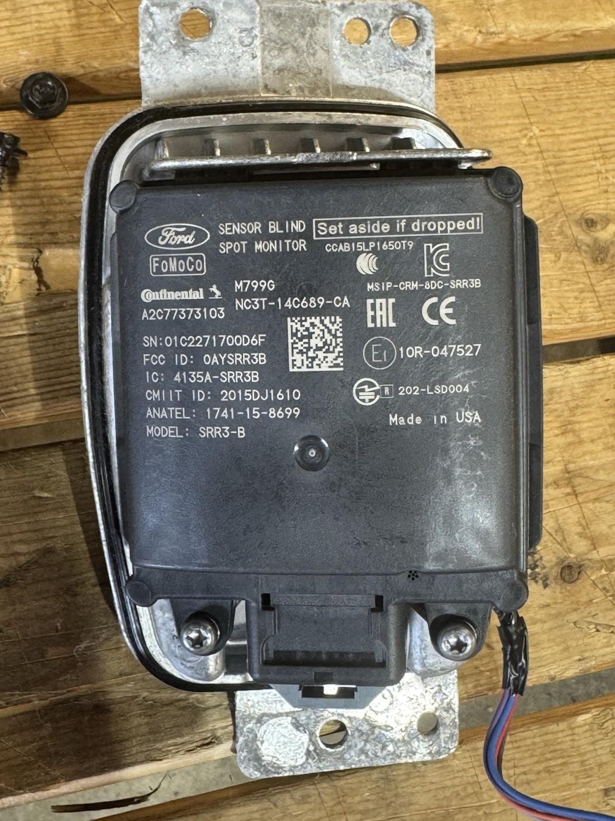 2020-2022 Ford F250 F350 OEM Tail Light BLIND SPOT MODULE BRACKET LH Driver Side - Image 5