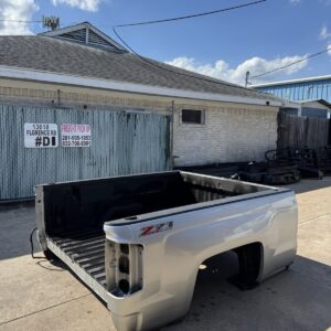 2015-2019 Chevy 2500 3500 Take Off Short Bed 6FT 9IN Silver SRW OEM