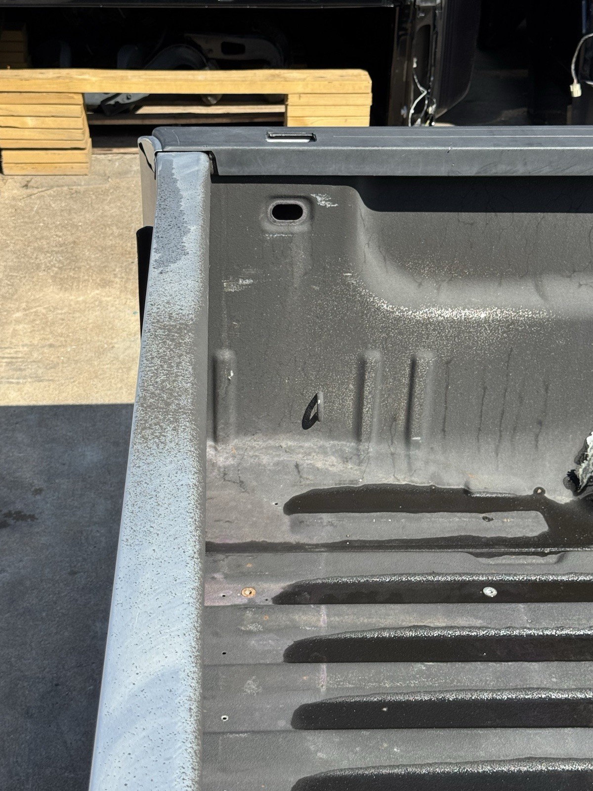 2015-2019 Chevy 2500 3500 Take Off Short Bed 6FT 9IN Silver SRW OEM - Image 23