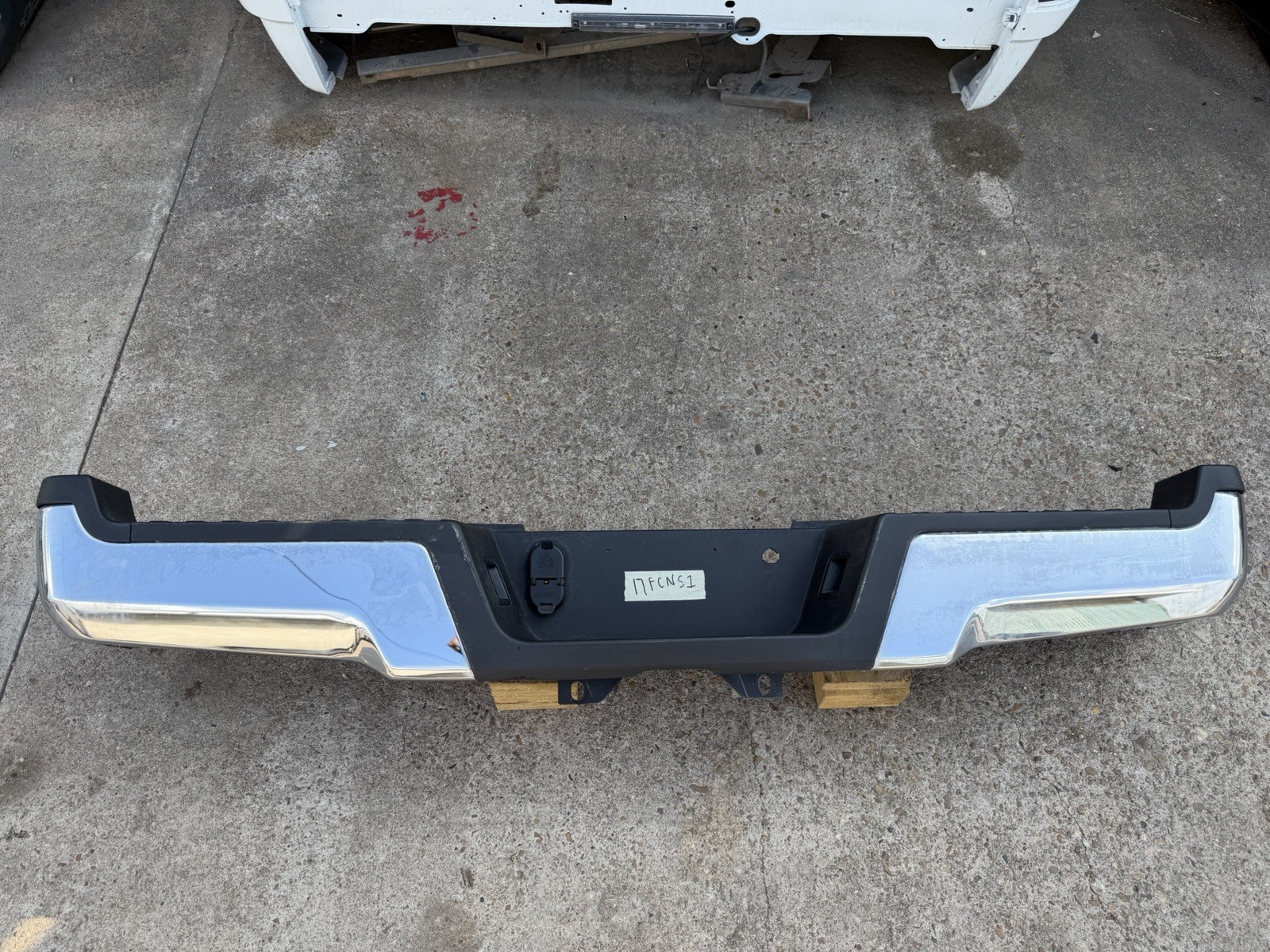 2017-2022 Ford F250 F350 Factory Chrome Rear Bumper No Sensor Holes OEM