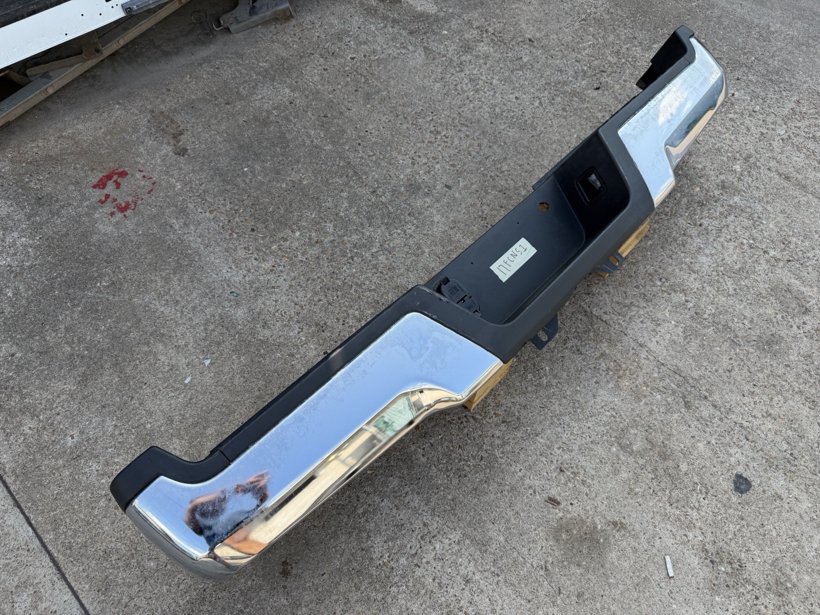 2017-2022 Ford F250 F350 Factory Chrome Rear Bumper No Sensor Holes OEM - Image 2