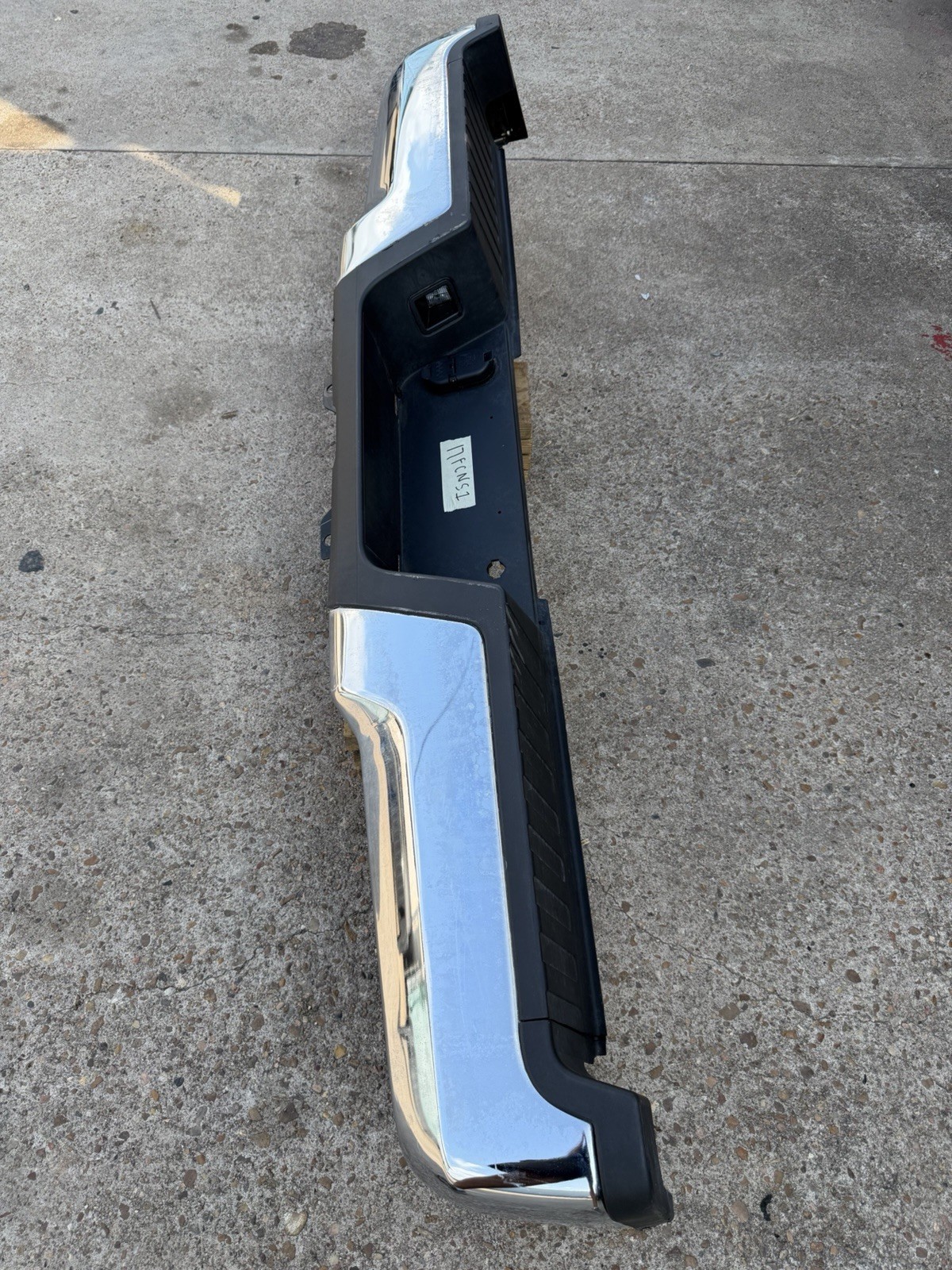 2017-2022 Ford F250 F350 Factory Chrome Rear Bumper No Sensor Holes OEM - Image 4