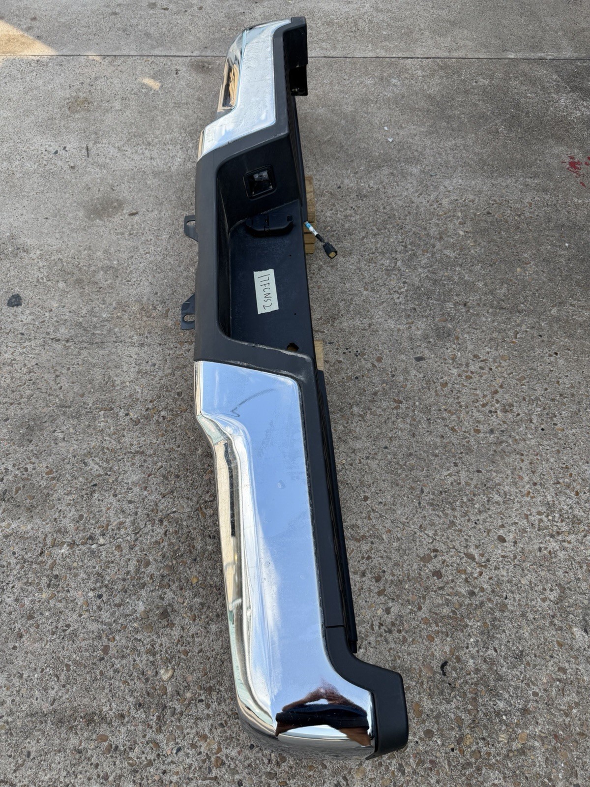 2017-2022 Ford F250 F350 Factory Chrome Rear Bumper No Sensor Holes OEM - Image 4