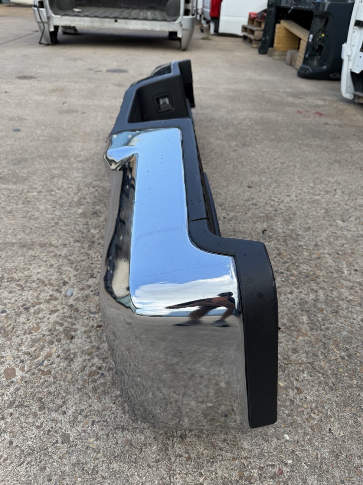 2017-2022 Ford F250 F350 Factory Chrome Rear Bumper No Sensor Holes OEM - Image 5