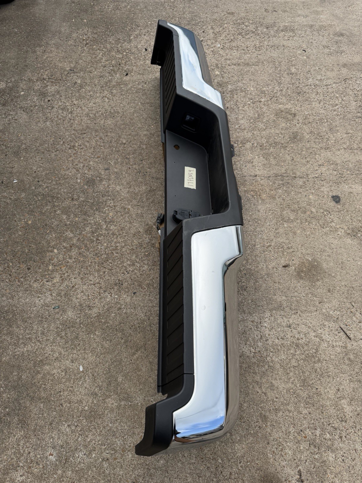 2017-2022 Ford F250 F350 Factory Chrome Rear Bumper No Sensor Holes OEM - Image 6