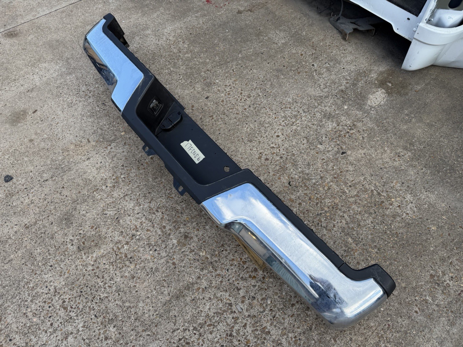 2017-2022 Ford F250 F350 Factory Chrome Rear Bumper No Sensor Holes OEM - Image 3