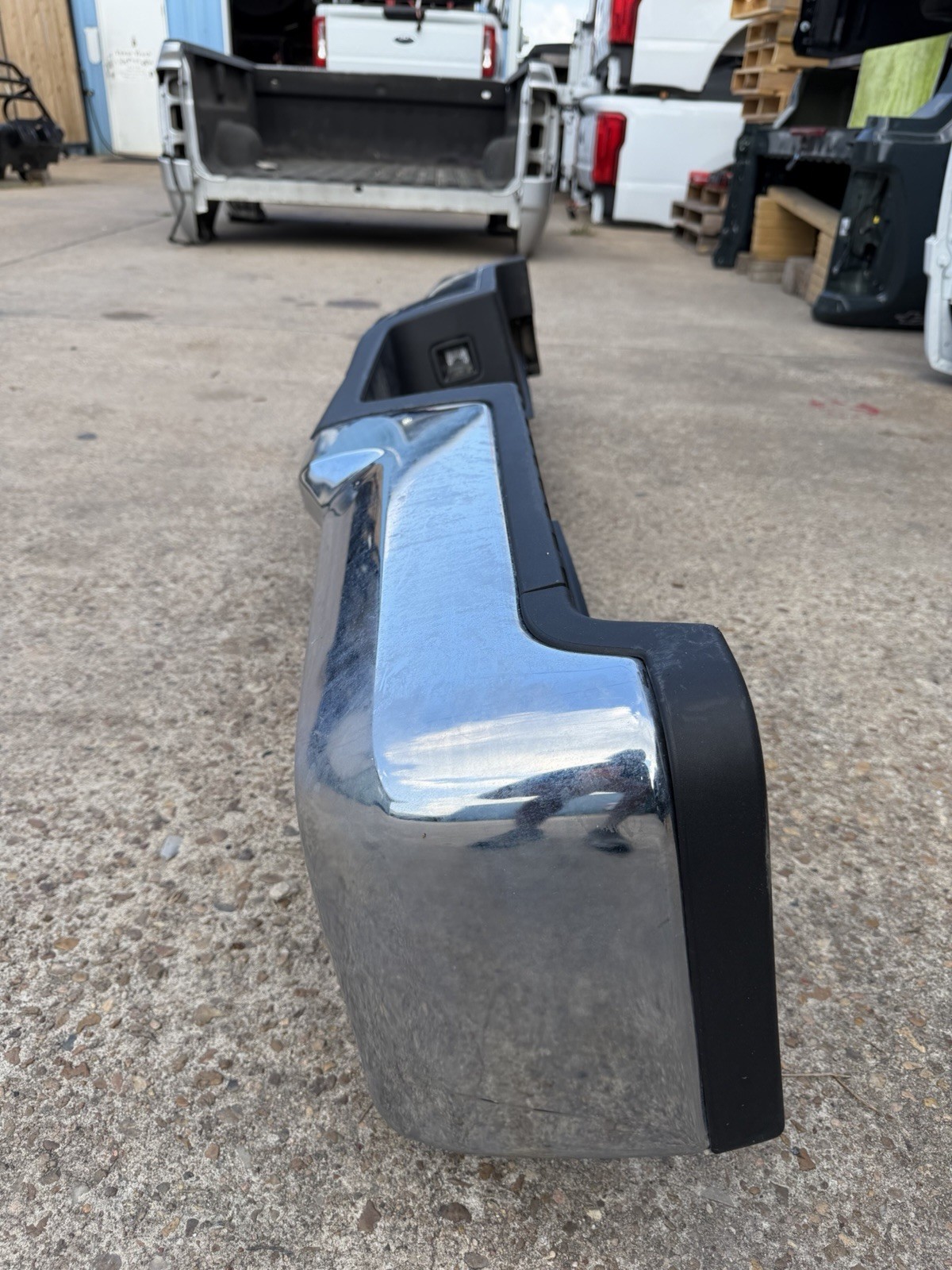 2017-2022 Ford F250 F350 Factory Chrome Rear Bumper No Sensor Holes OEM - Image 5