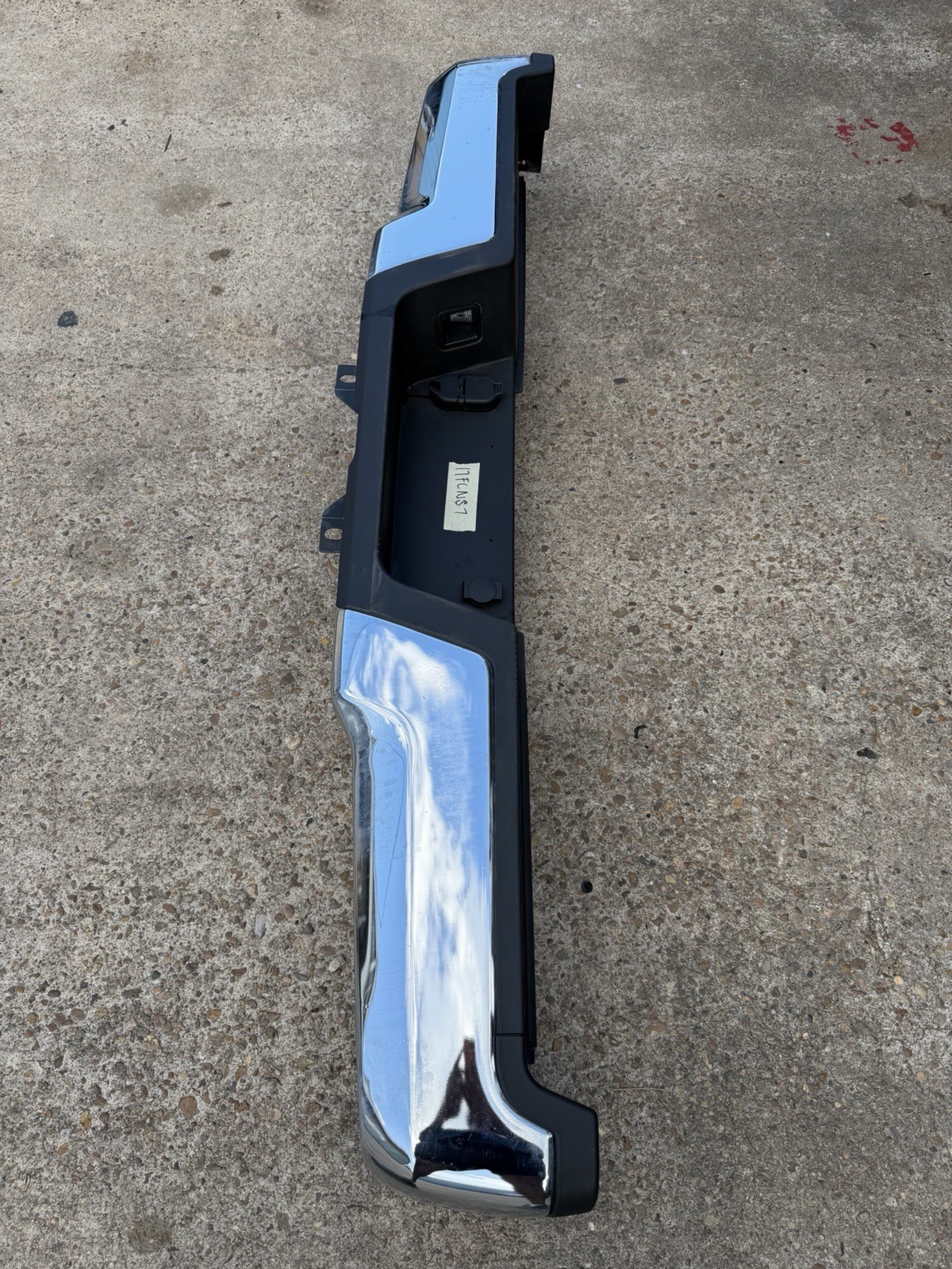 2017-2022 Ford F250 F350 Factory Chrome Rear Bumper No Sensor Holes OEM - Image 4