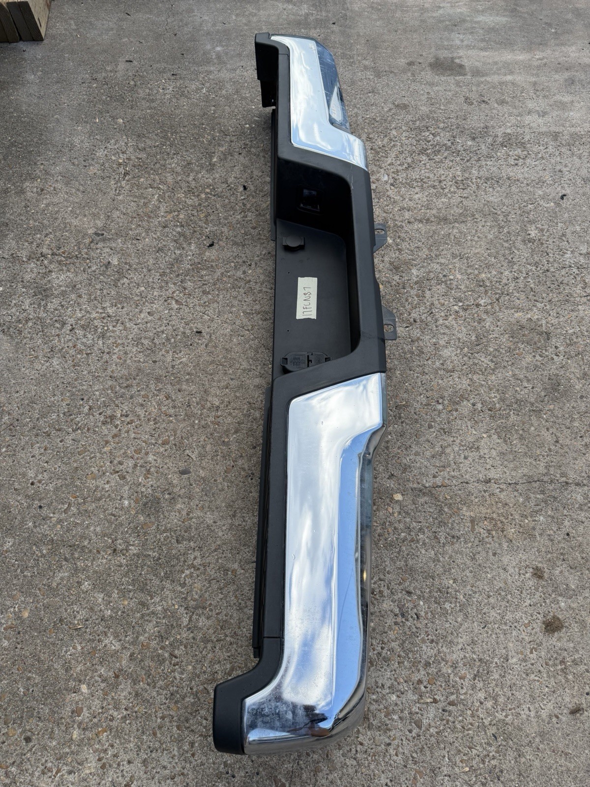 2017-2022 Ford F250 F350 Factory Chrome Rear Bumper No Sensor Holes OEM - Image 6