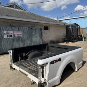 2017-2022 Ford F250 F350 SHORT Bed 6FT 9IN SRW Oxford White Take Off