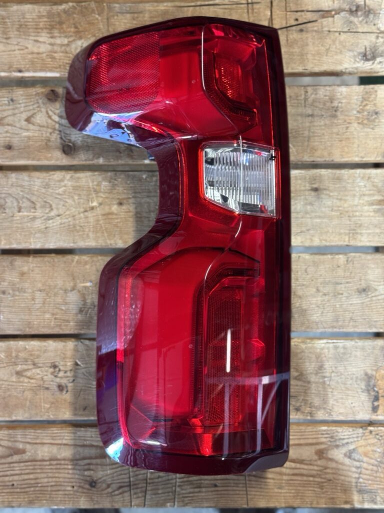2020-2023 Chevy Silverado 2500 3500 LED Tail Light