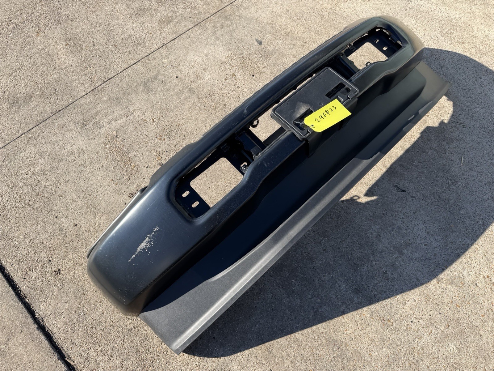 2023-2026 Ford F250 F350 Factory PRIMED Front Bumper No Fog Lights OEM - Image 2