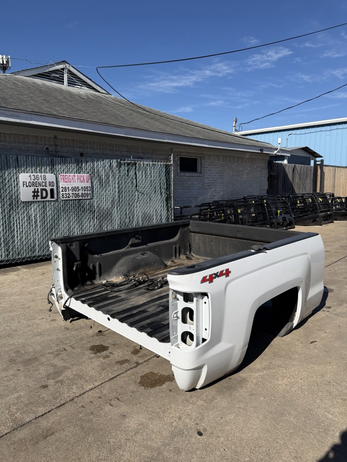 2015-2019 Chevy 2500 3500 Take Off Short Bed 6FT 9IN Summit White SRW OEM