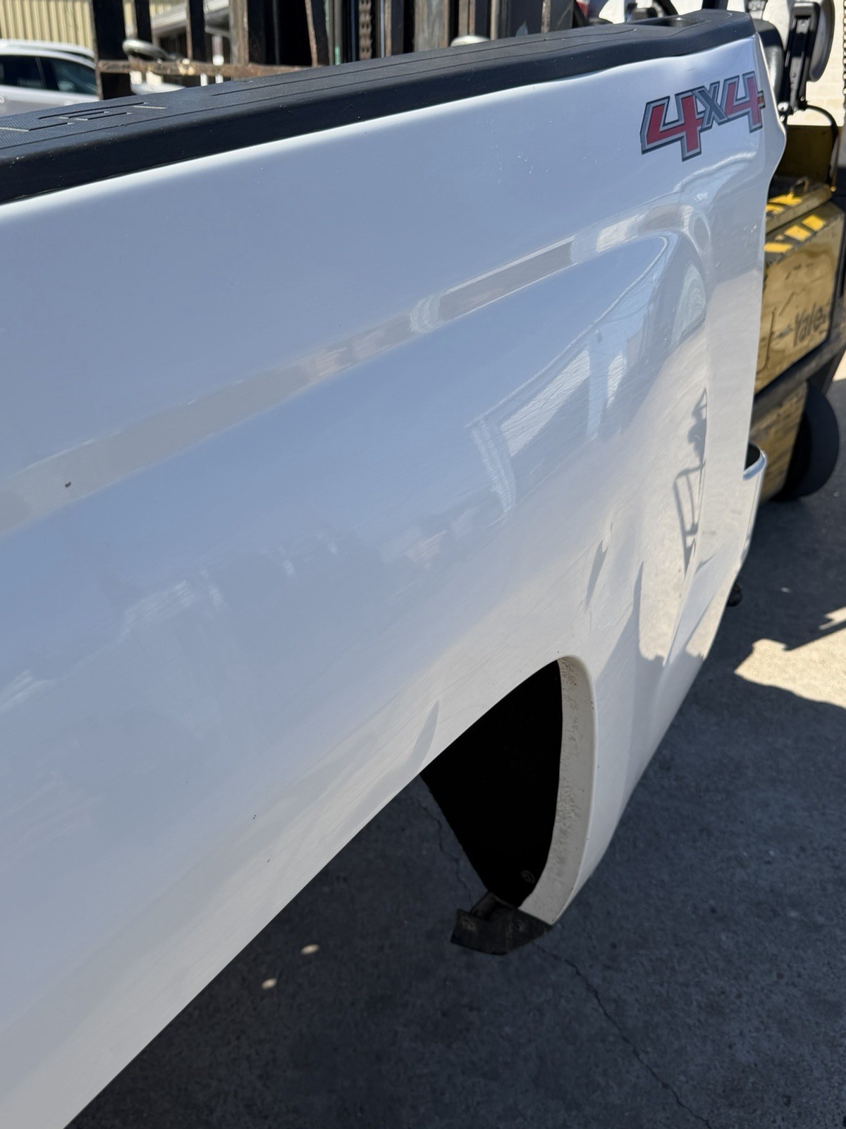 2015-2019 Chevy 2500 3500 Take Off Short Bed 6FT 9IN Summit White SRW OEM - Image 20