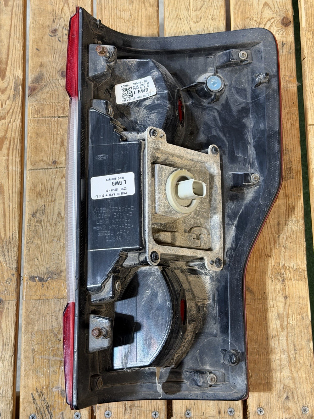 2017-2019 Ford F250 F350 Factory Drivers Side Halogen Tail Light w/ BLISS LH OEM - Image 8