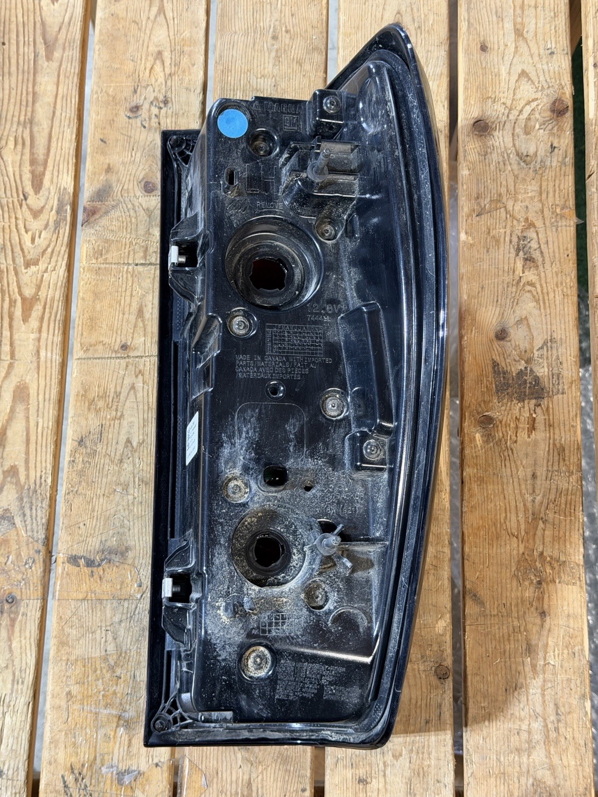 2020-2023 GMC SIERRA 2500 3500 Factory Driver Side Halogen Tail Light LH - Image 9