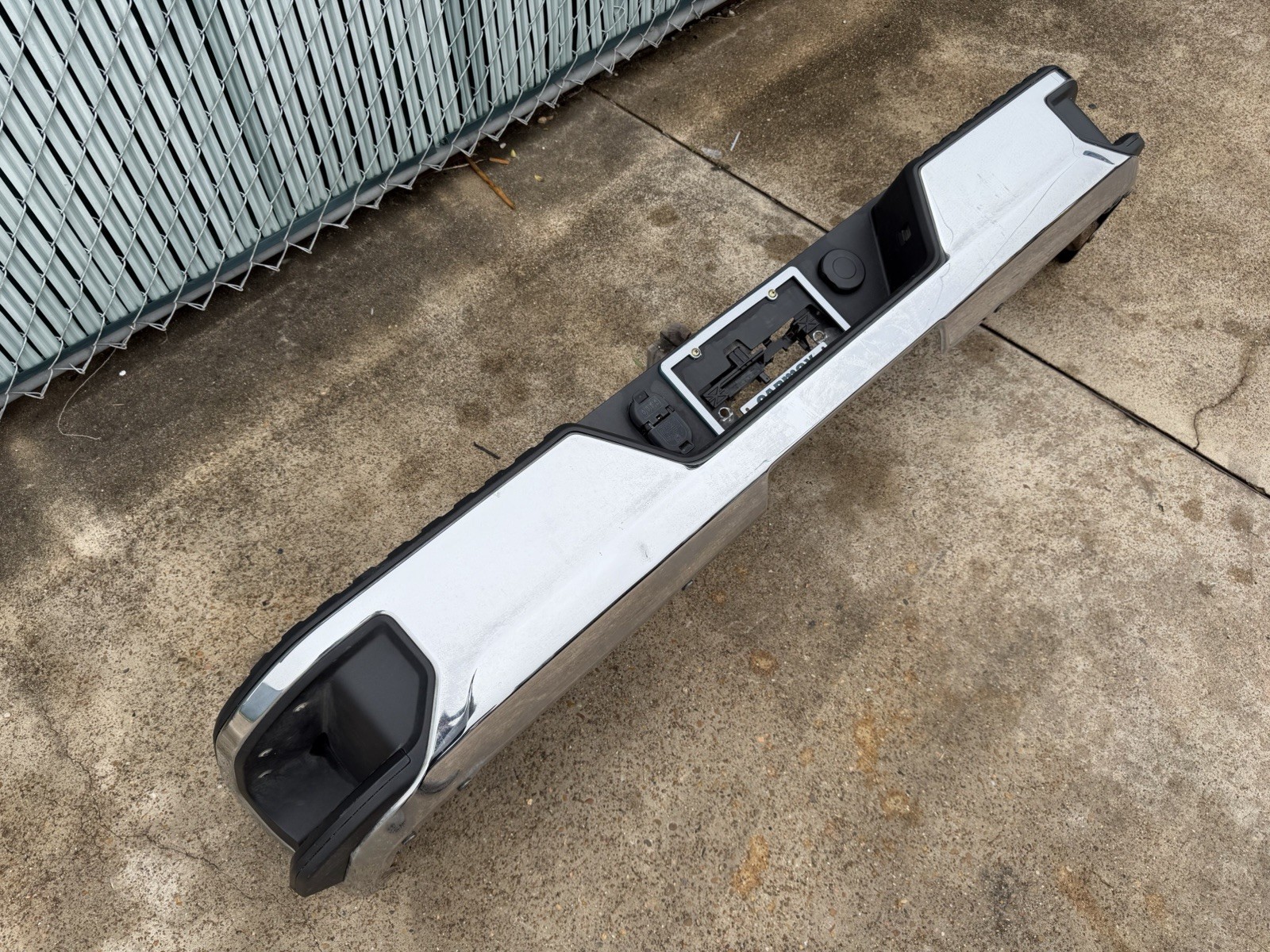 2020-2025 GMC Chevy 2500 3500 Factory Chrome Rear Bumper NO SENSOR - Image 2