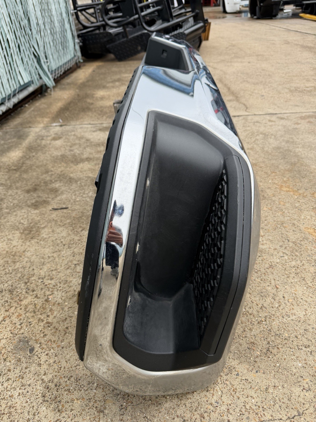 2020-2025 GMC Chevy 2500 3500 Factory Chrome Rear Bumper NO SENSOR - Image 7