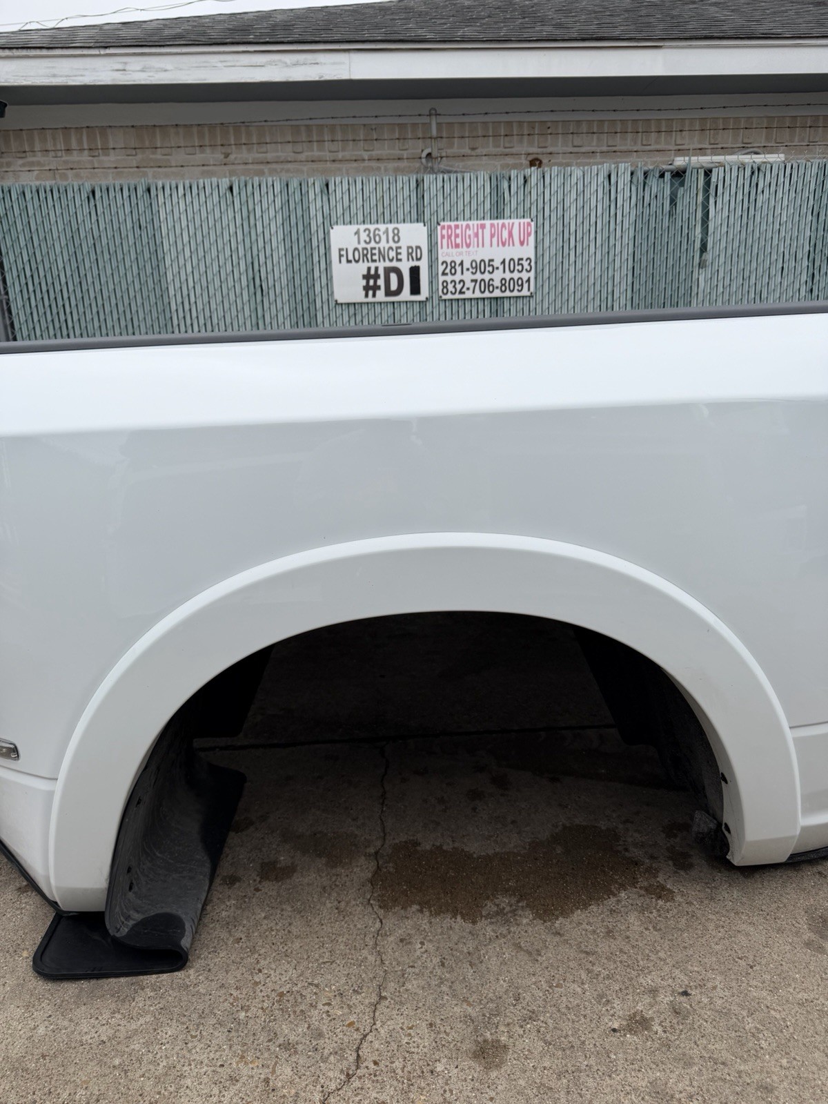 2019-2026 Ram 3500 Dually Bed ONLY 8FT OEM Bright White DRW Take Off - Image 4