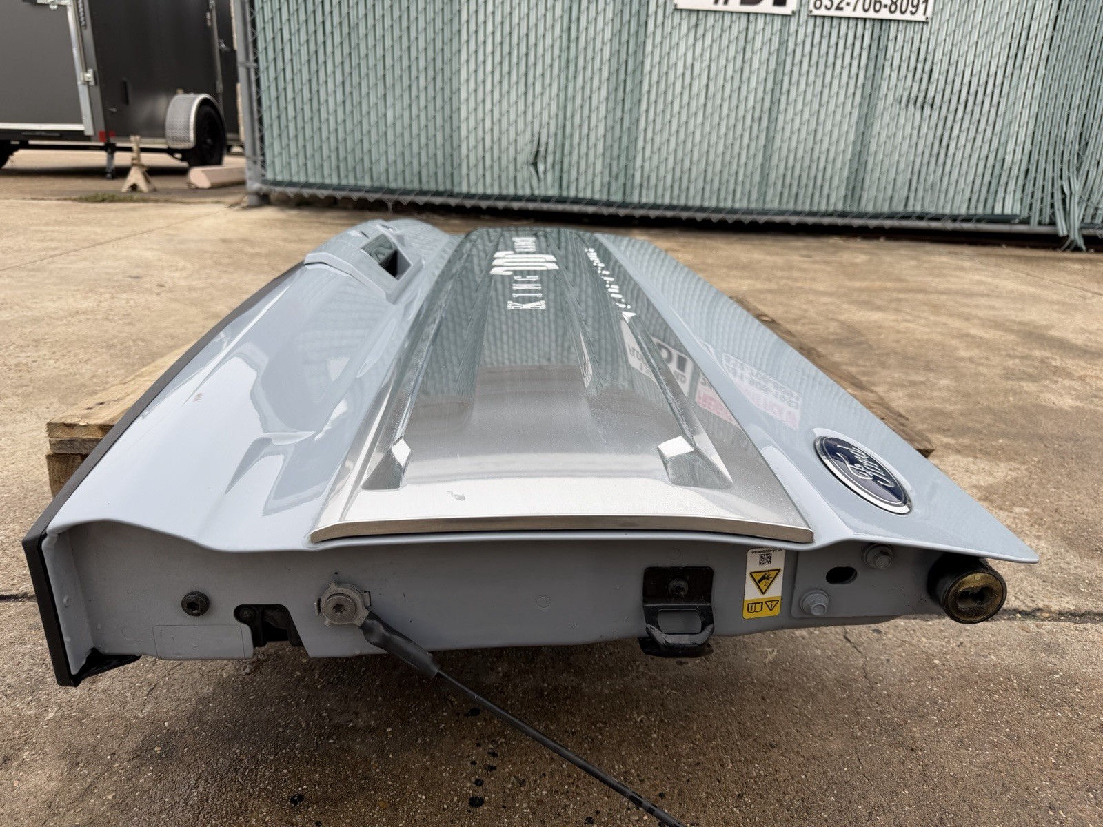 2023-2026 Ford F250 F350 Factory KING RANCH Tailgate Step Camera Glacier Grey - Image 7