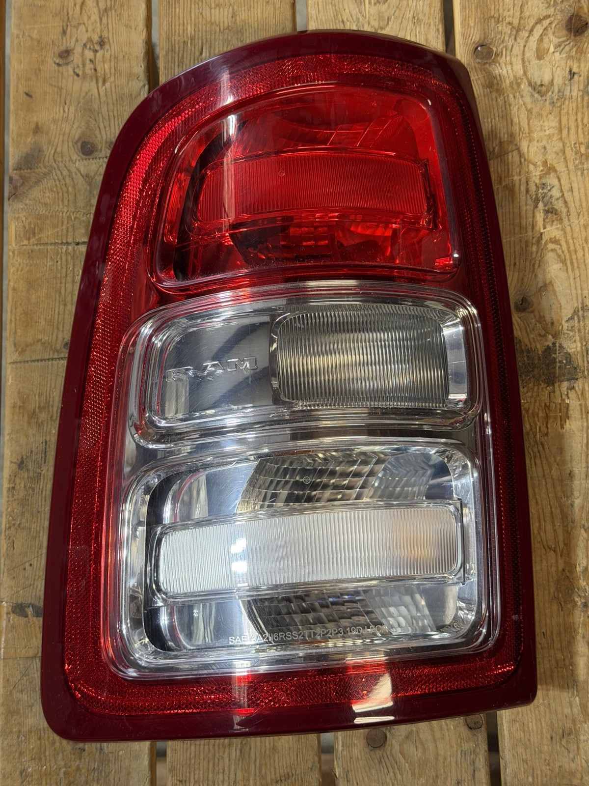 2019-2024 DODGE RAM 2500 3500 LEFT TAIL LIGHT HALOGEN DRIVERS OEM LH