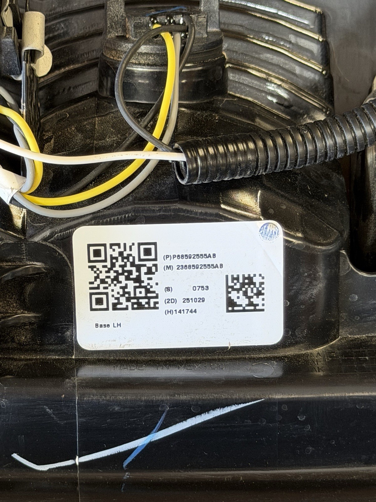 2025-2026 DODGE RAM 2500 3500 LEFT TAIL LIGHT HALOGEN DRIVERS OEM LH NEW STYLE - Image 7