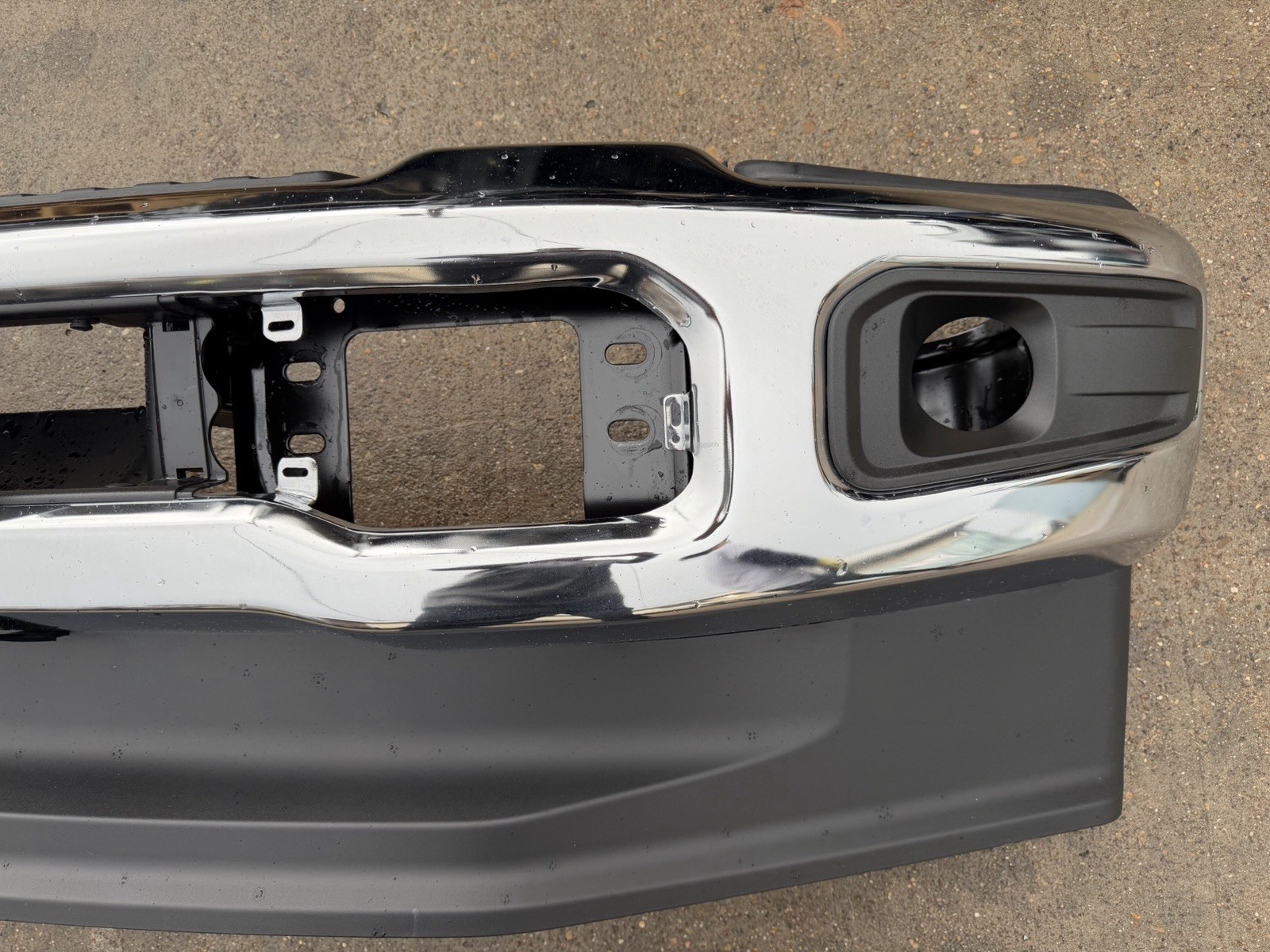 2023-2026 Ford F250 F350 Factory Front Chrome Bumper Fog Light Slot - Image 10