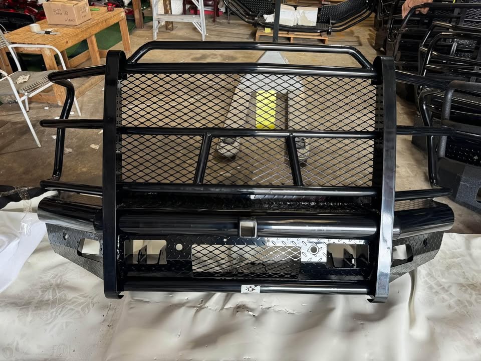 2020-2023 Chevy 2500 3500 Ranch Hand Style Front Replacement Bumper NEW