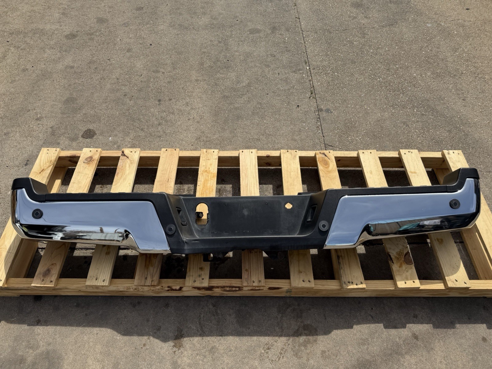 2017-2022 Ford F250 F350 Factory Chrome Rear Bumper w/ Sensors OEM