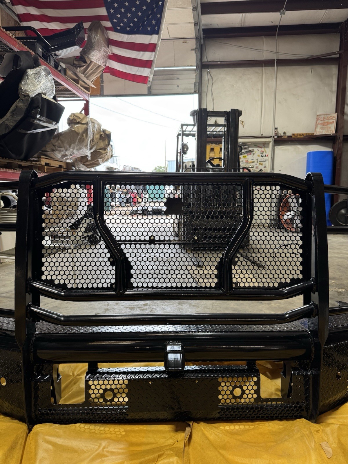 2024-2026 Chevy 2500 3500 Ranch Hand Style Front Replacement Bumper NEW - Image 4