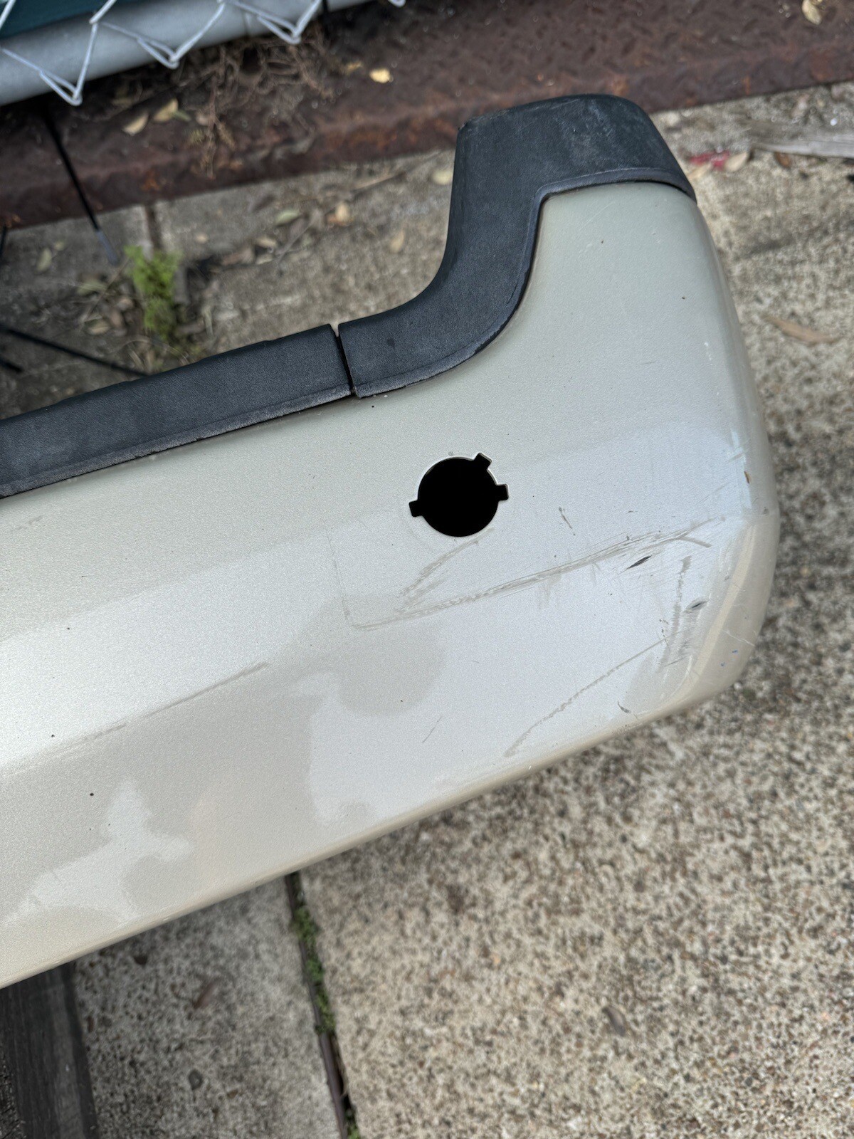 2017-2022 Ford F250 F350 Factory Rear Bumper White Gold w/ Sensors OEM Take Off - Image 16