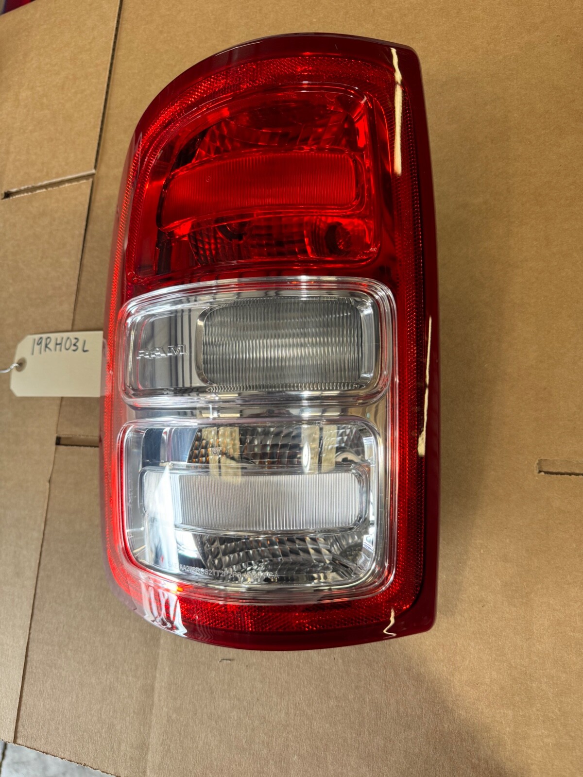 2019-2025 DODGE RAM 2500 3500 LEFT TAIL LIGHT HALOGEN DRIVERS 19RH03L - Image 2