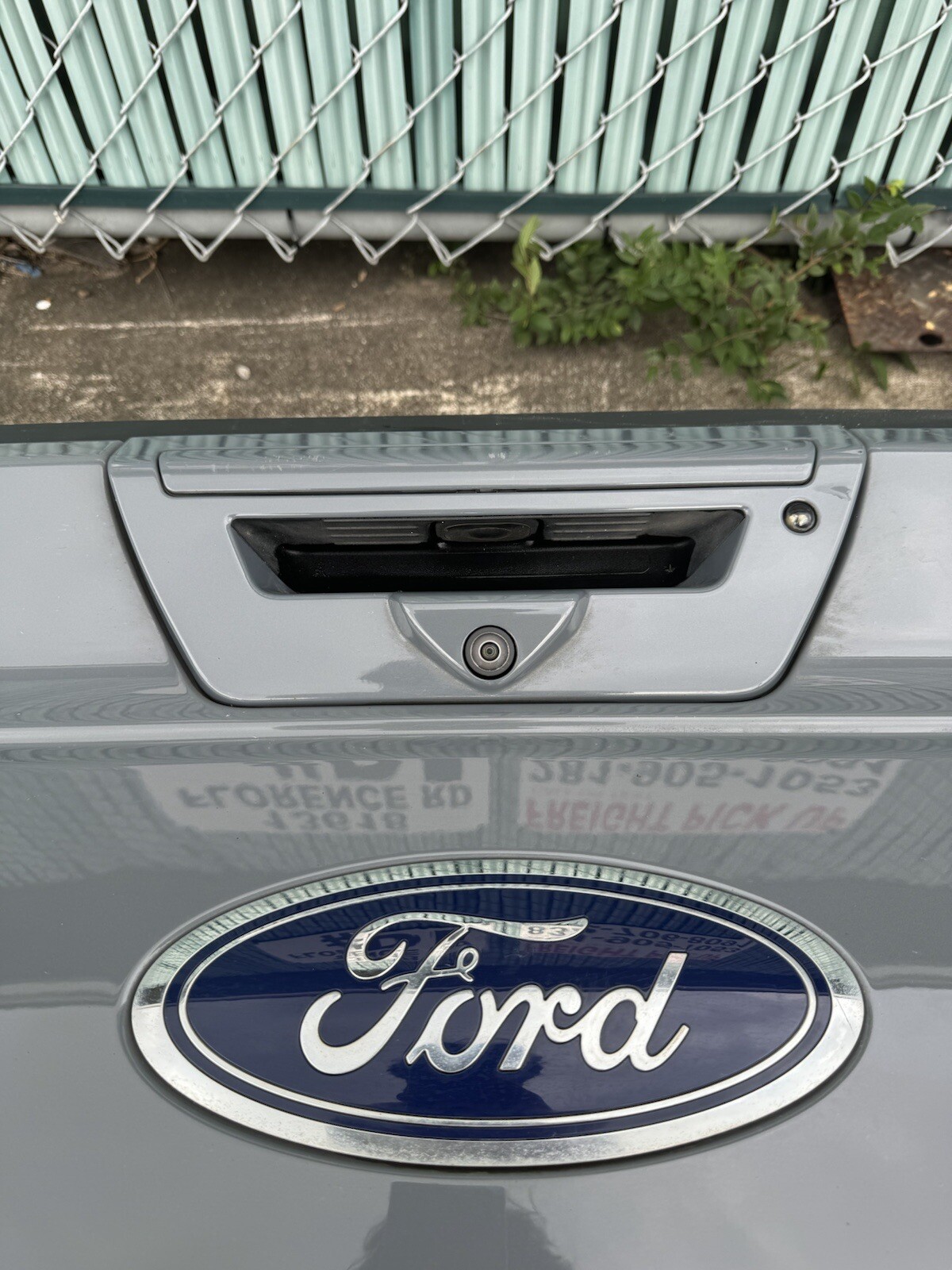 2018-2020 Ford F150 Factory Tailgate Step Camera Auto Release Lead Foot Gray OEM - Image 12