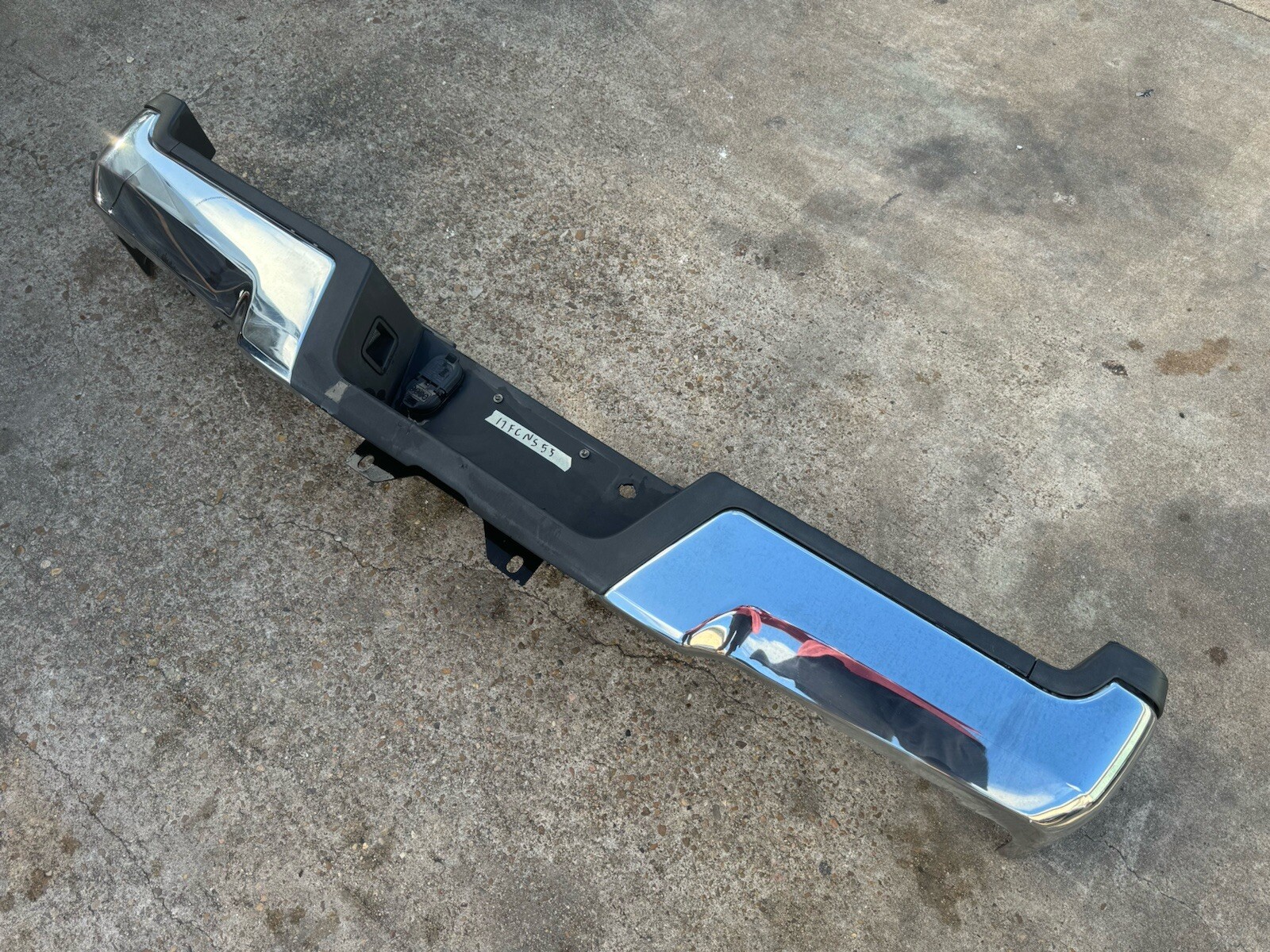 2017-2022 Ford F250 F350 Factory Chrome Rear Bumper No Sensor Holes OEM - Image 2