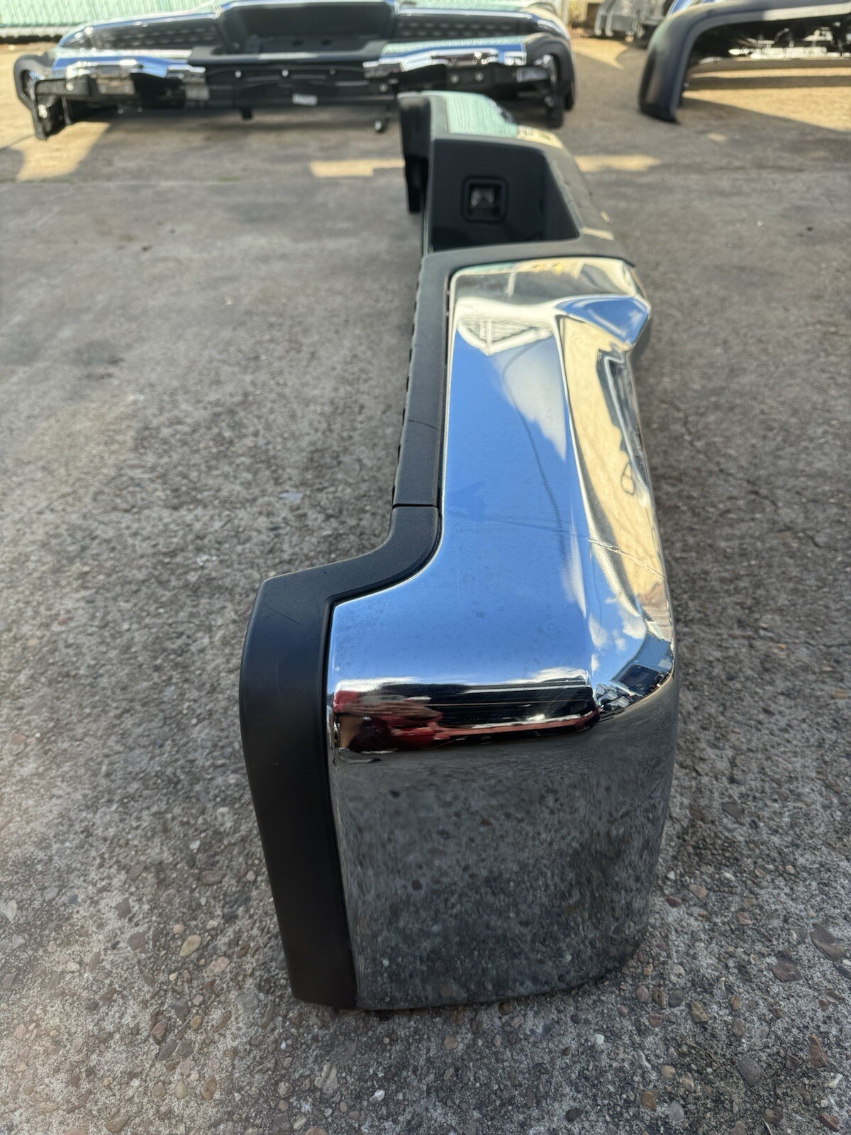 2017-2022 Ford F250 F350 Factory Chrome Rear Bumper No Sensor Holes OEM - Image 8