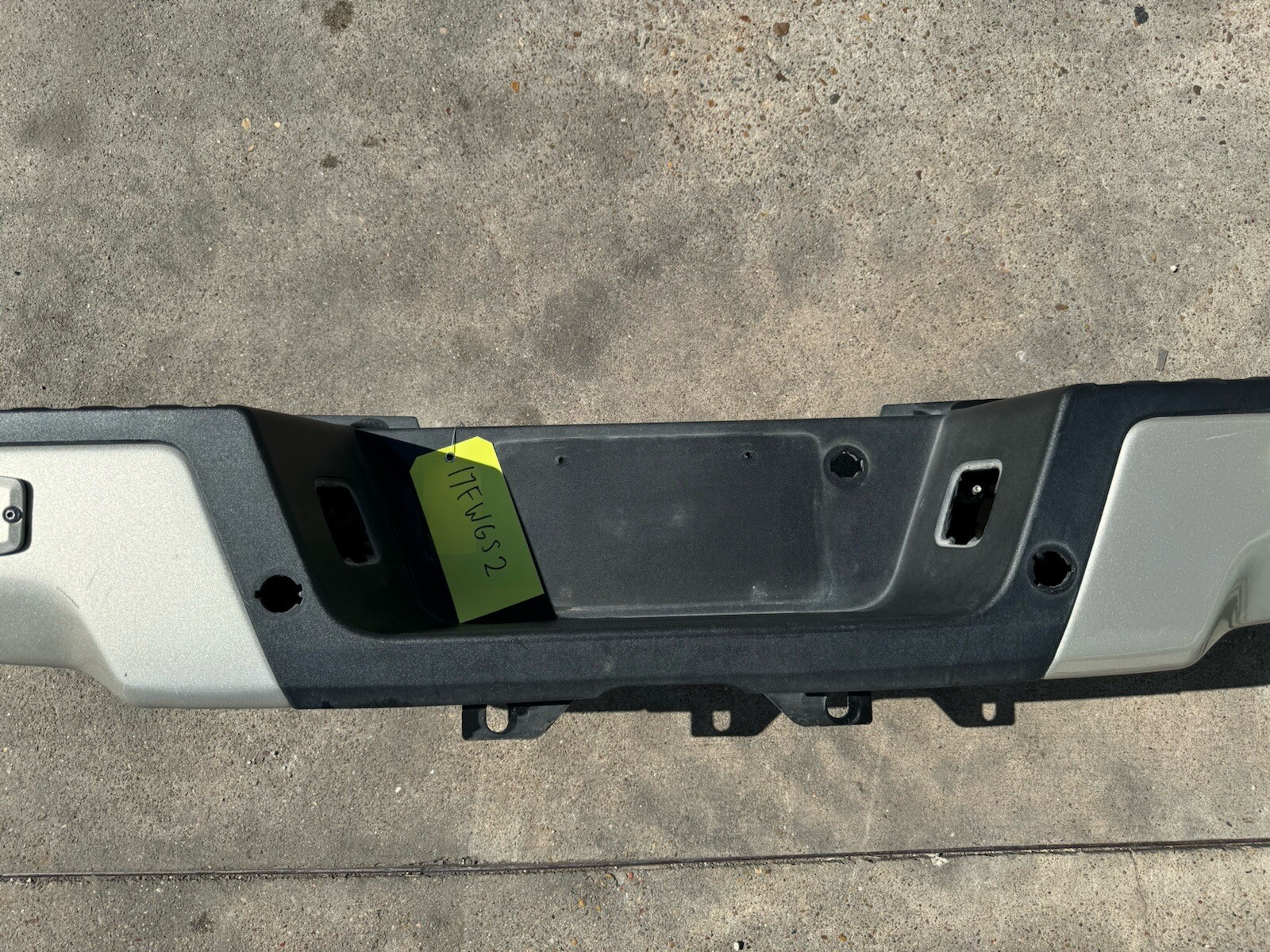 2017-2022 Ford F250 F350 Factory Rear Bumper White Gold RIGID light & Sensor OEM - Image 8