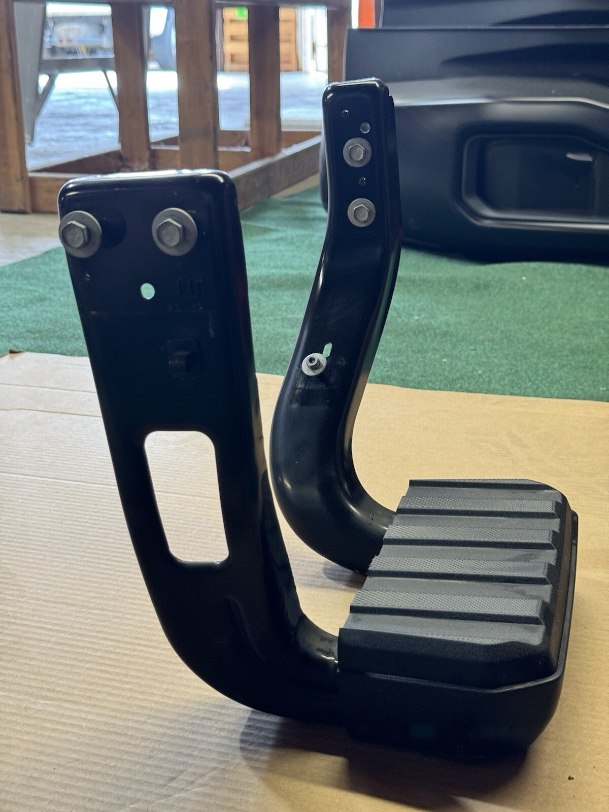 2023-2026 Ford F250 F350 Driver Side OEM Front Bed Step LH Factory Take Off - Image 4