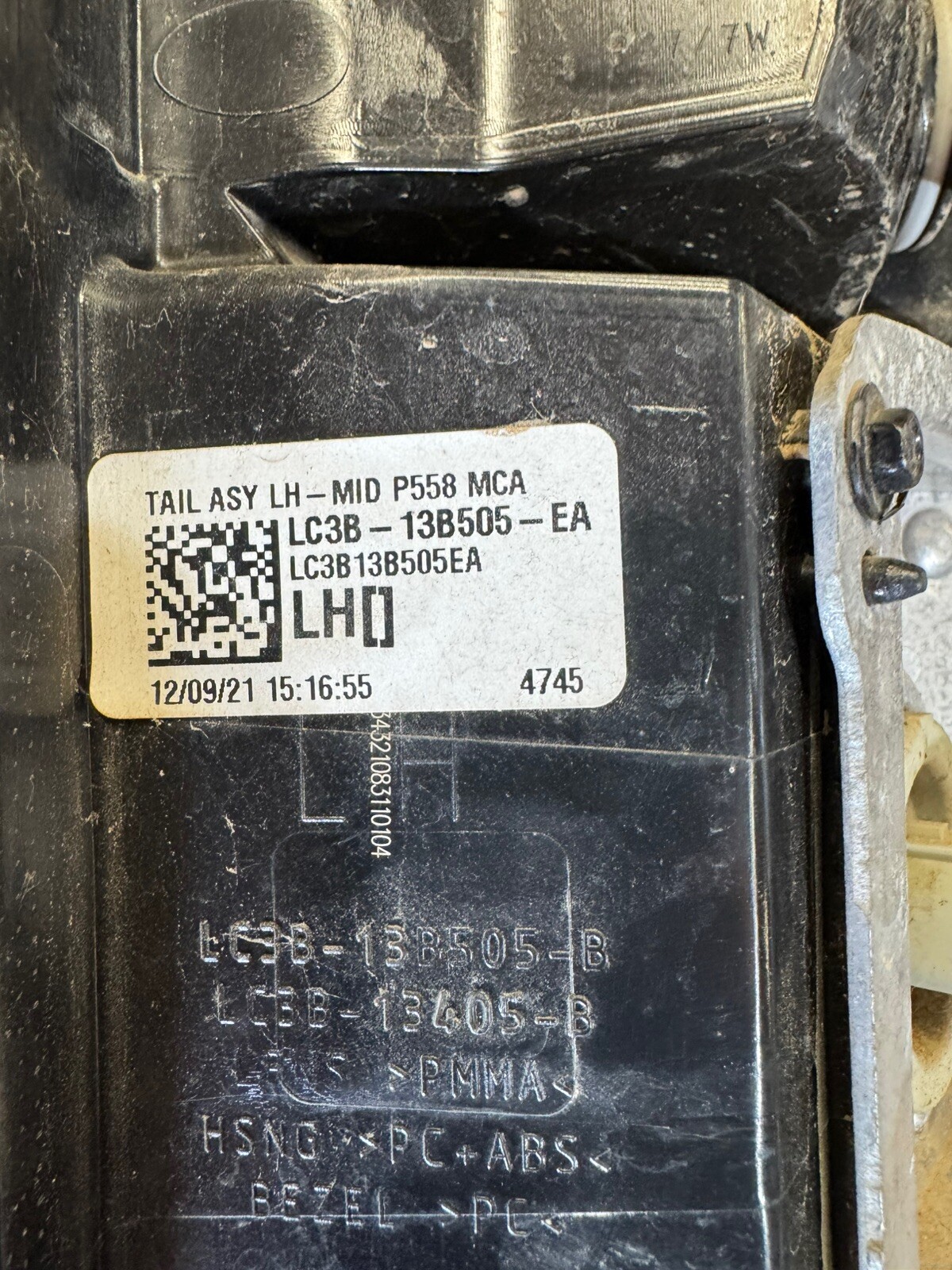 2020-2022 Ford F250 F350 Factory Drivers Side Halogen Tail Light w/ BLISS LH - Image 5