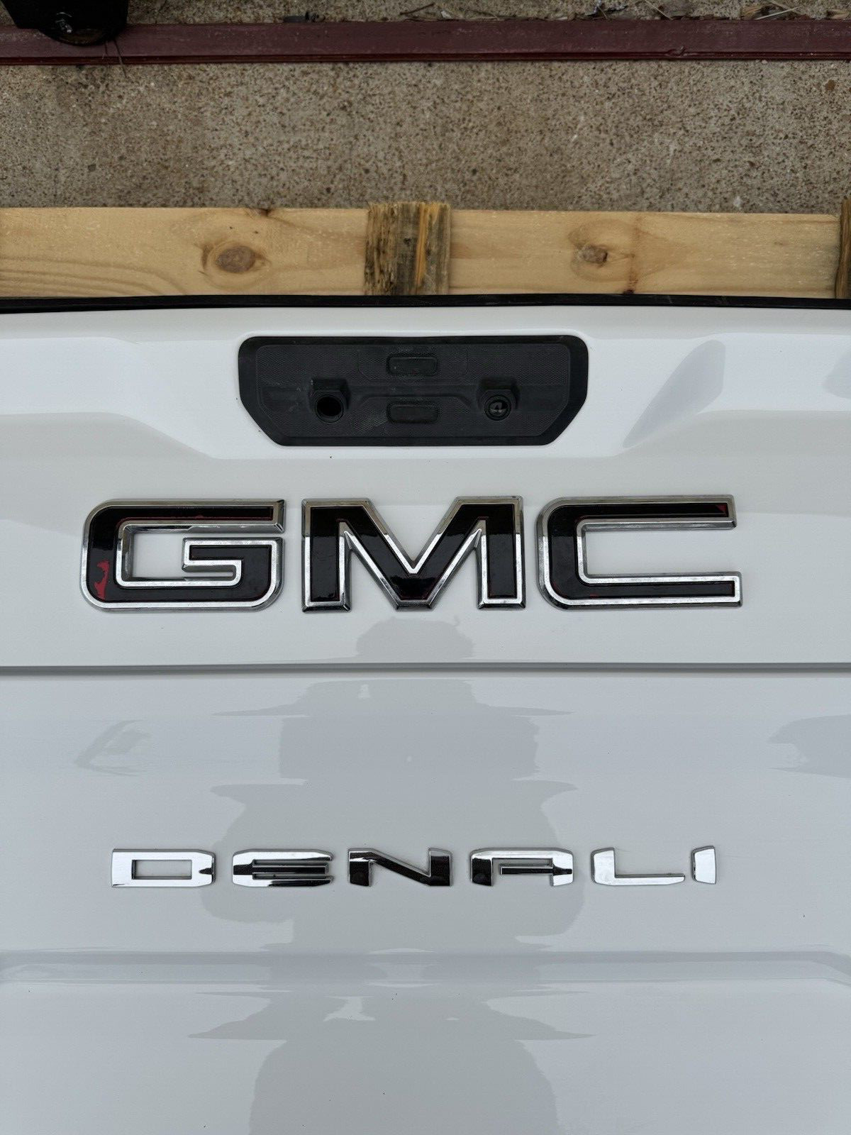 2020-2024 GMC Sierra 2500 3500 Factory Multi Pro Tailgate Summit White OEM - Image 9