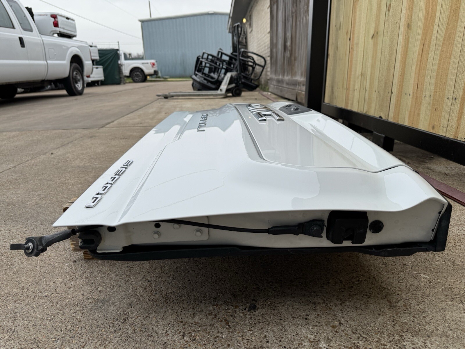 2020-2024 GMC Sierra 2500 3500 Factory Multi Pro Tailgate Summit White OEM - Image 12