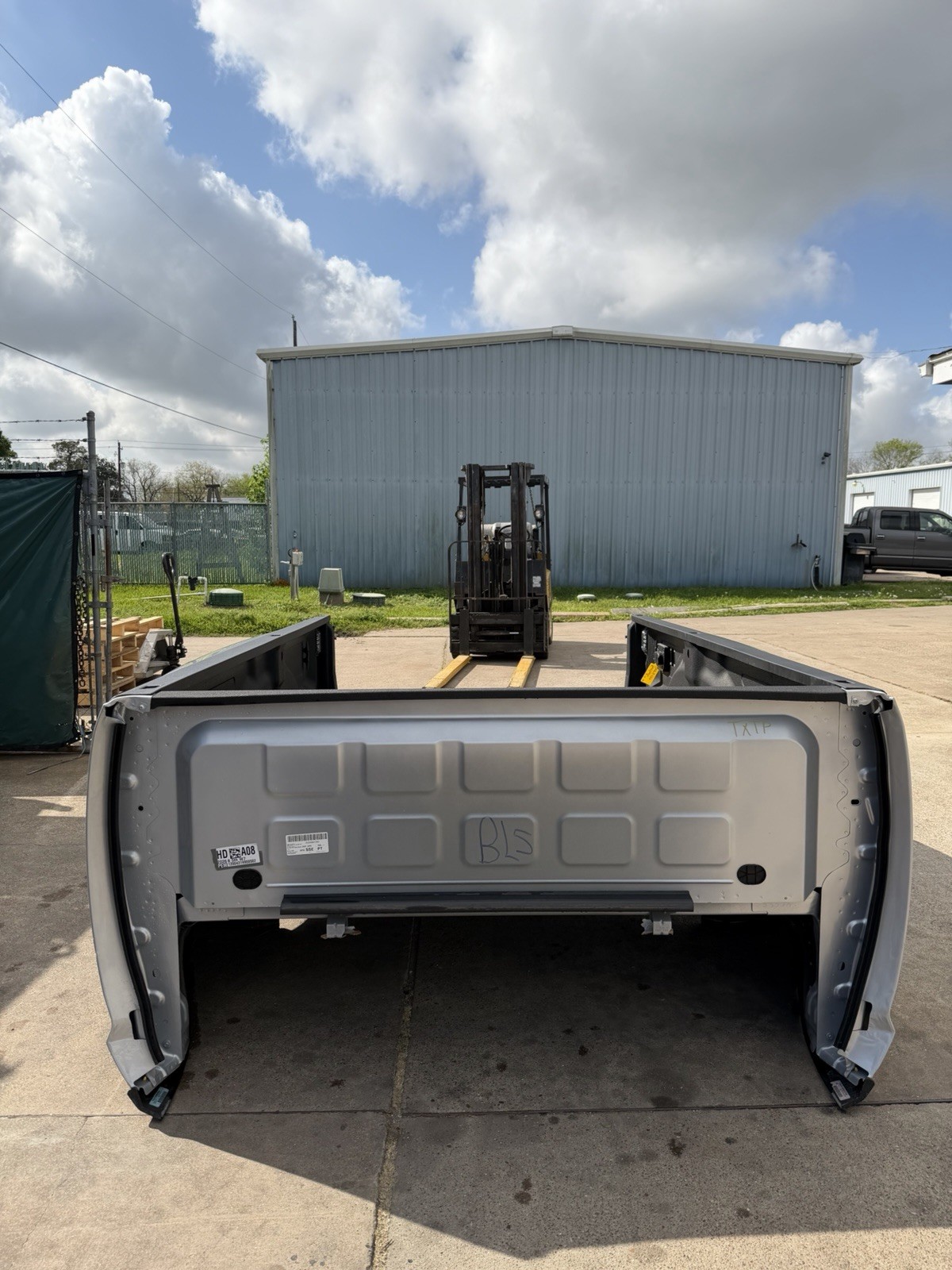 2019-2026 Ram 3500 Dually Bed ONLY 8FT OEM Silver Zynith DRW Take Off - Image 8