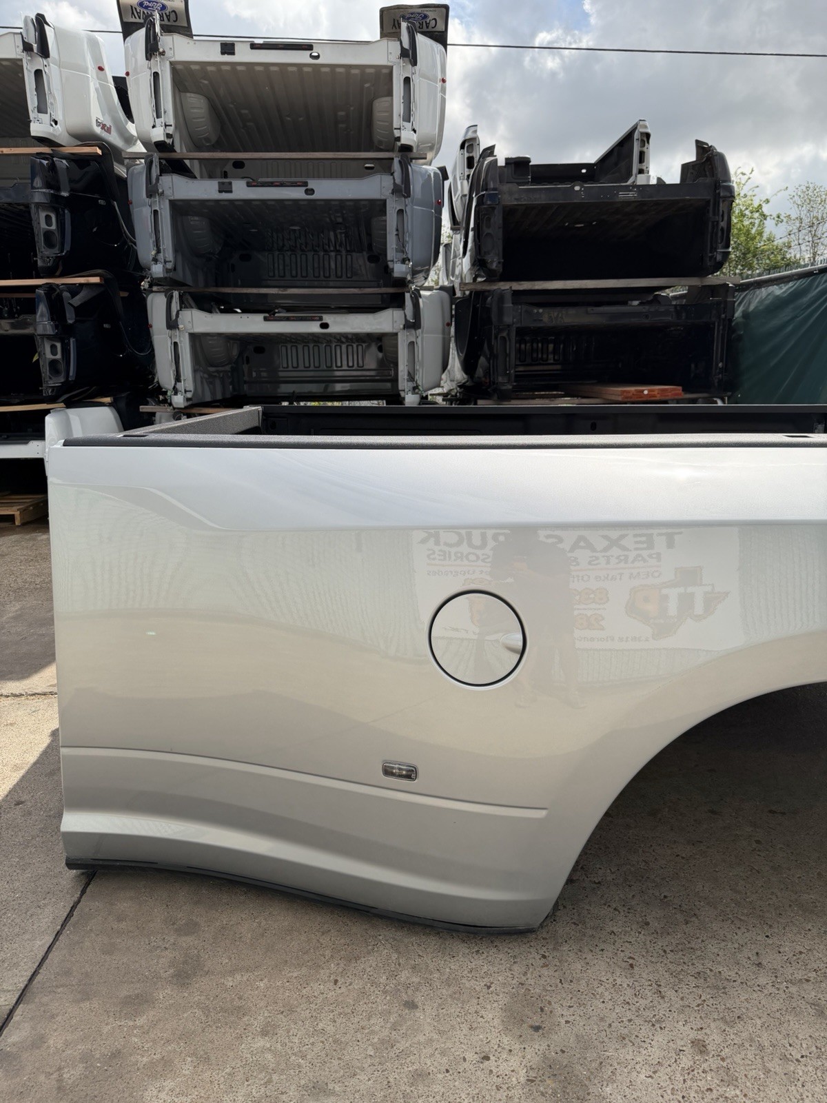 2019-2026 Ram 3500 Dually Bed ONLY 8FT OEM Silver Zynith DRW Take Off - Image 11