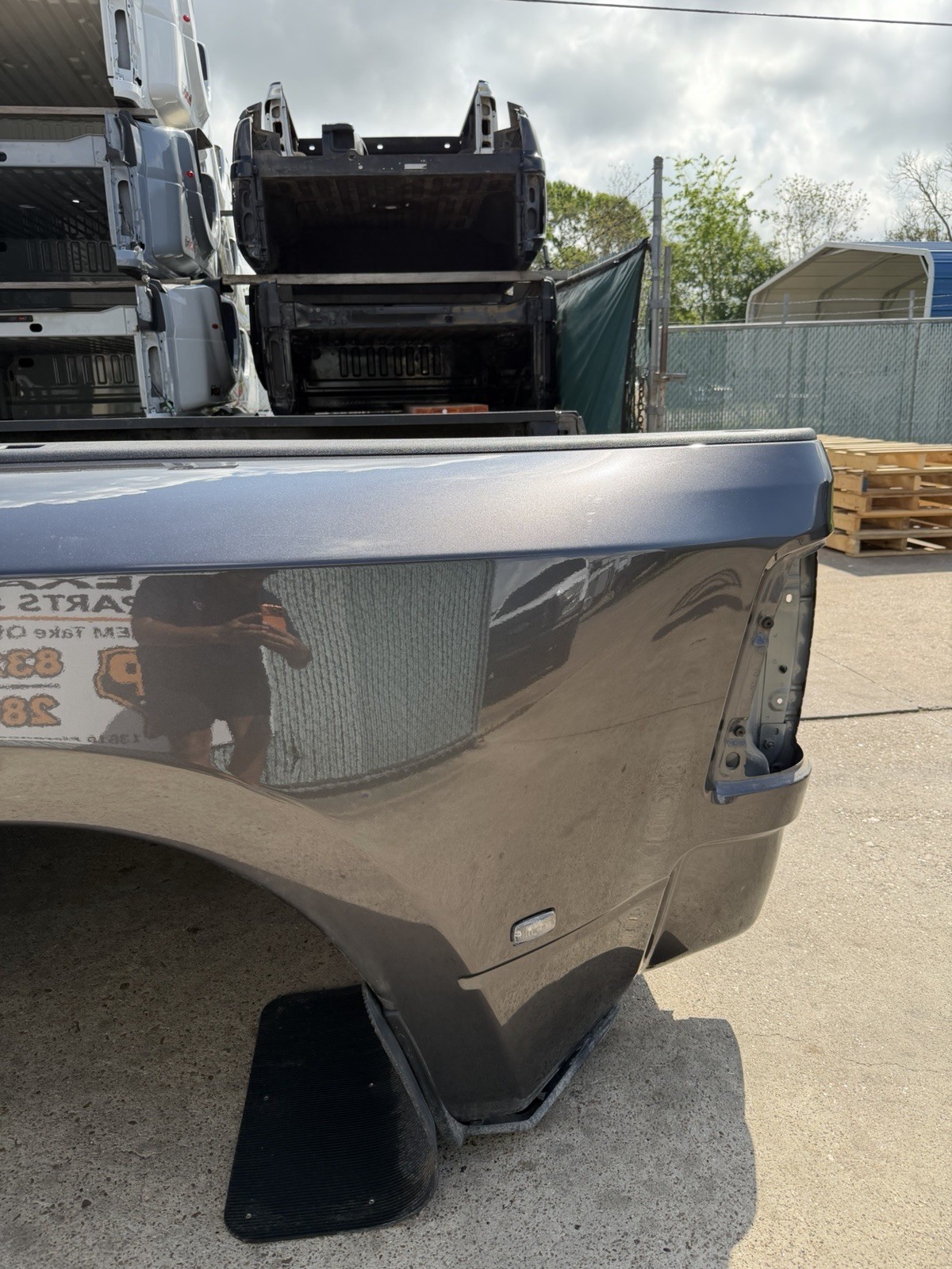 2019-2026 Ram 3500 Dually Bed ONLY 8FT OEM Granite Crystal Metallic DRW Take Off - Image 14