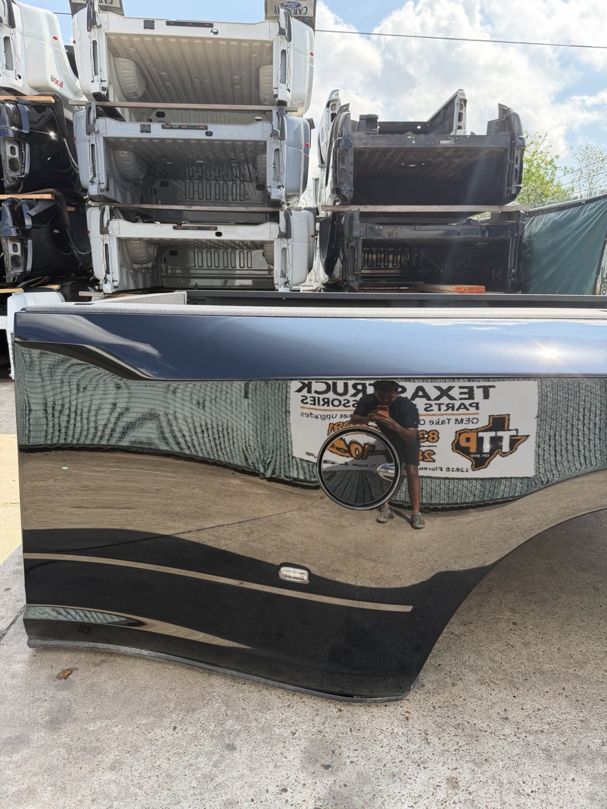 2019-2026 Ram 3500 Dually Bed ONLY 8FT OEM Diamond Black DRW Take Off - Image 11