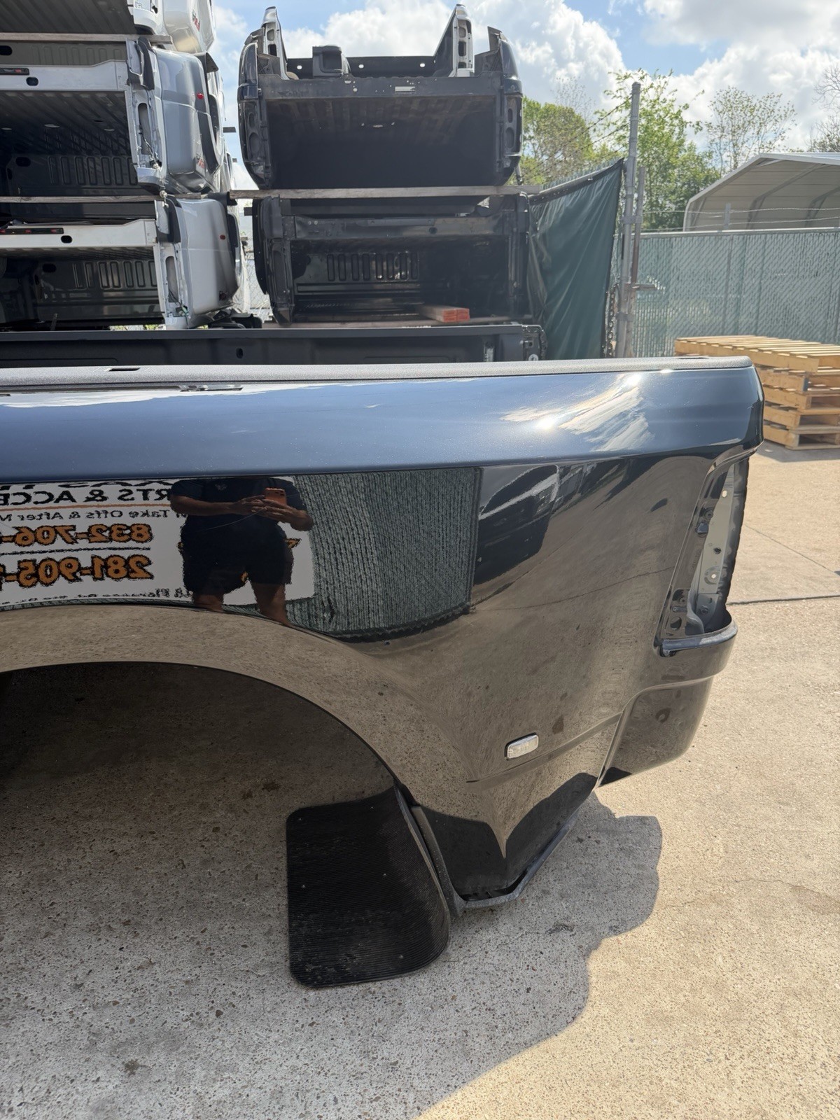 2019-2026 Ram 3500 Dually Bed ONLY 8FT OEM Diamond Black DRW Take Off - Image 13