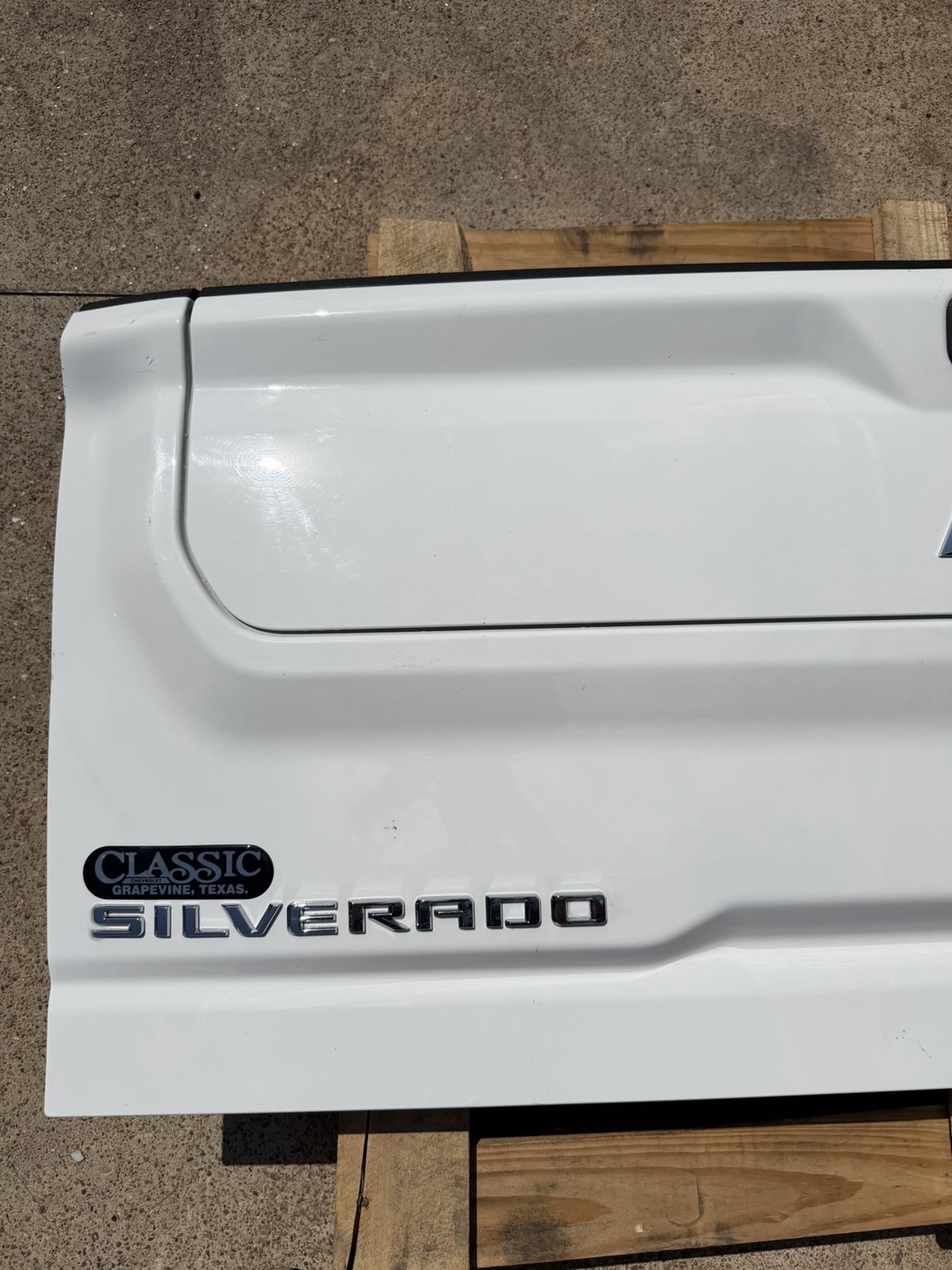 2020-2026 Chevy Silverado 2500 3500 Factory Multi Flex Tailgate Summit White OEM - Image 7