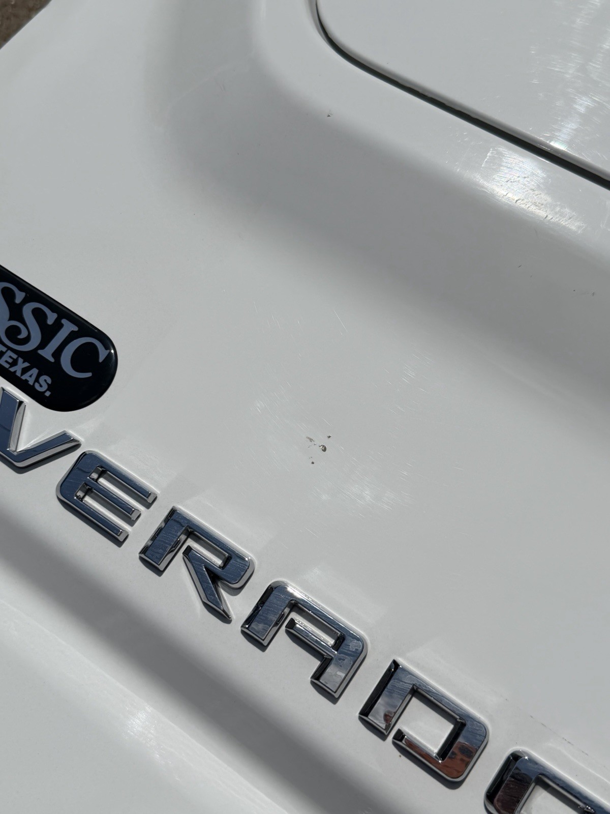 2020-2026 Chevy Silverado 2500 3500 Factory Multi Flex Tailgate Summit White OEM - Image 13