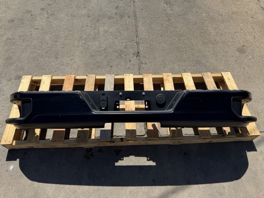 2020-2025 Chevy Sierra Silverado 2500 3500 Bumper
