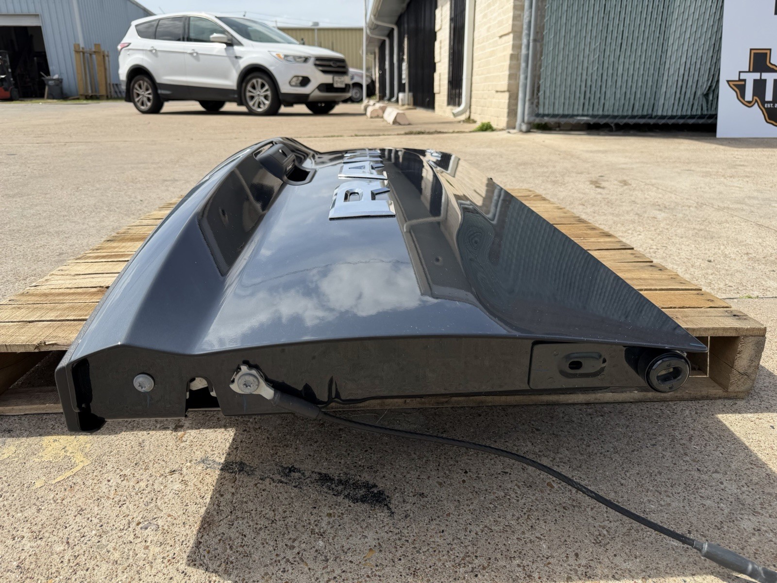 2019-2026 Ram 2500 3500 Factory Tailgate Forged Blue Metallic OEM w/ Camera Hole - Image 11