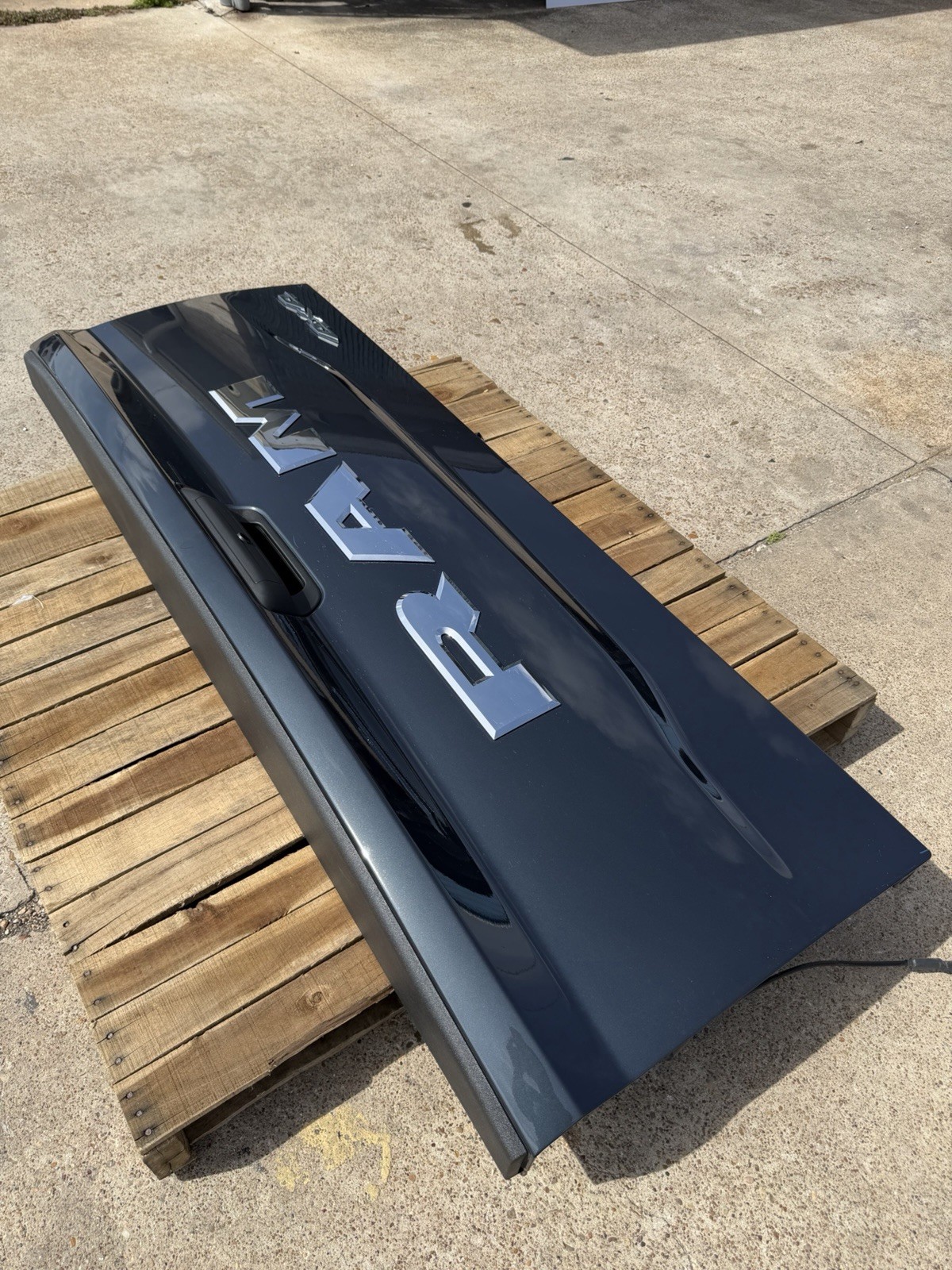 2019-2026 Ram 2500 3500 Factory Tailgate Forged Blue Metallic OEM w/ Camera Hole - Image 12